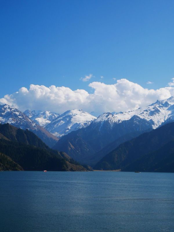 天山天池